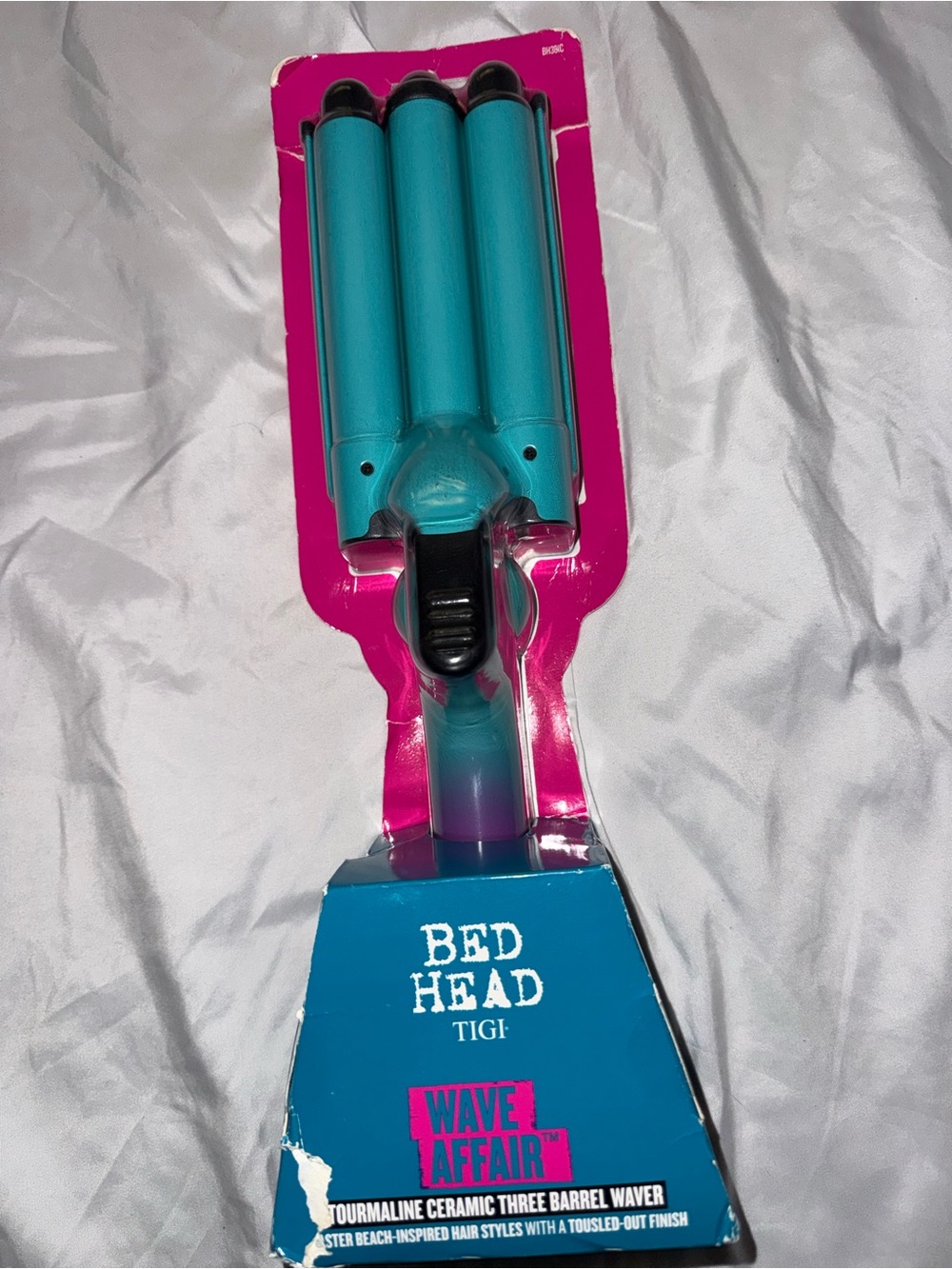 BedHead Three-Barrel Hair Waver in Teal with Pink Packaging